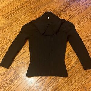 JJ Basics Woman’s Black Sweater With Cowl Neck Size M
